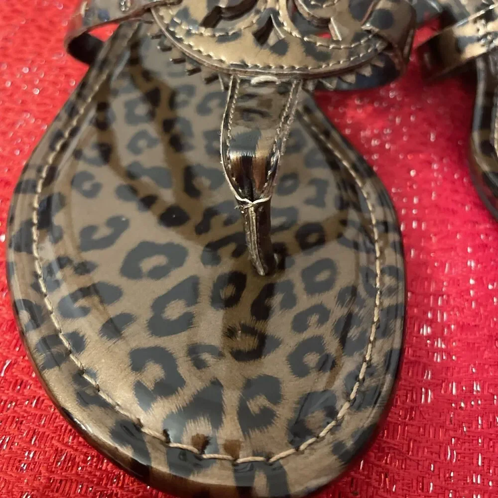 Circus by Sam Edelman Cherri Ceetha Thong Sandals size 8.5 New Flats